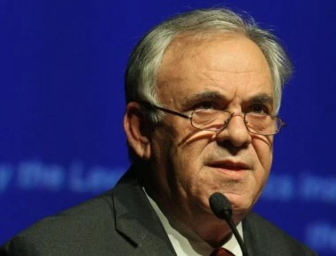 Συνάντηση Γ.Δραγασάκη με τον Ρώσο πρεσβευτή πριν την επίσκεψη Τσίπρα στη Μόσχα